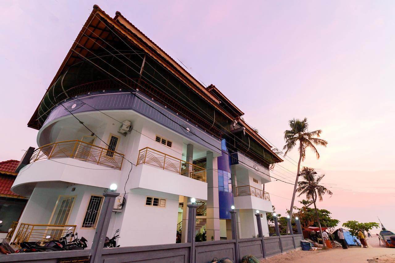 Oyo 11891 Amare Beach Resorts Alappuzha Exterior foto